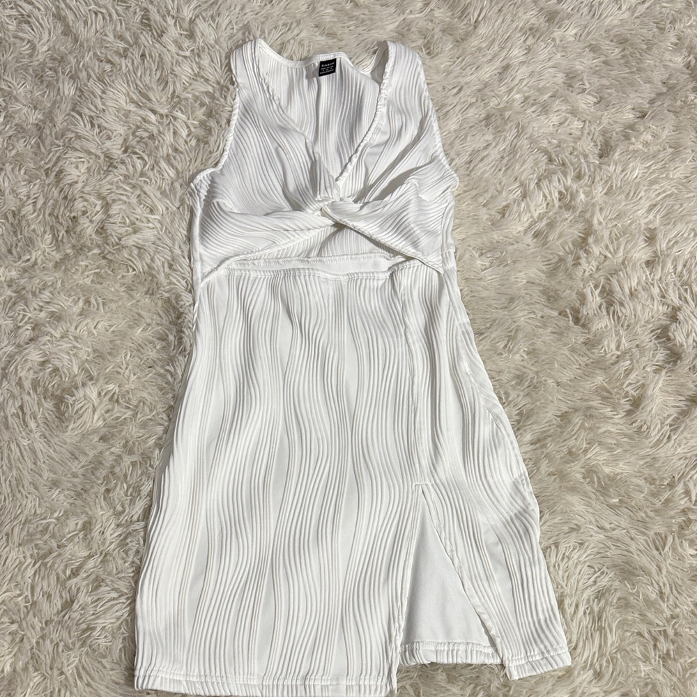 SHEIN White Backless Twist Dress